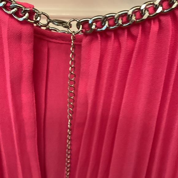 NWT Michael Kors CERISE Zebra Pleated Chain Top - Picture 7 of 8